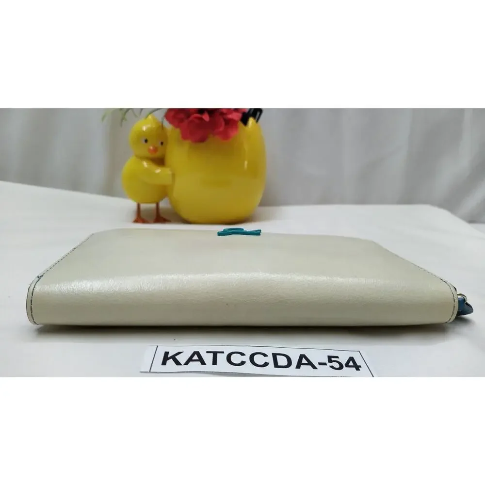 Gabs Gmoney 17 Puckered Basic Off White Leather Zip Around Credit Card Wallet